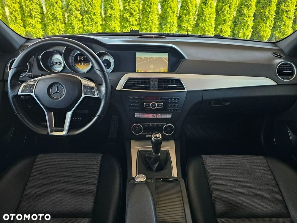 Mercedes-Benz Klasa C - 23