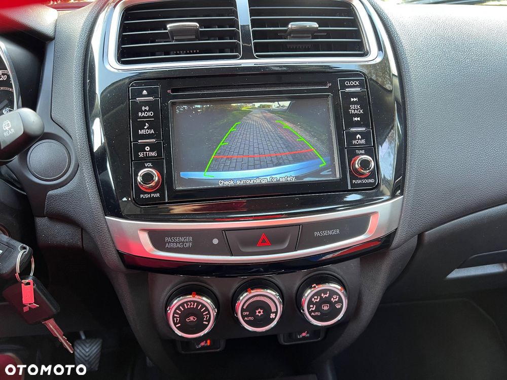 Mitsubishi ASX 1.6 2WD Diamant Edition - 17