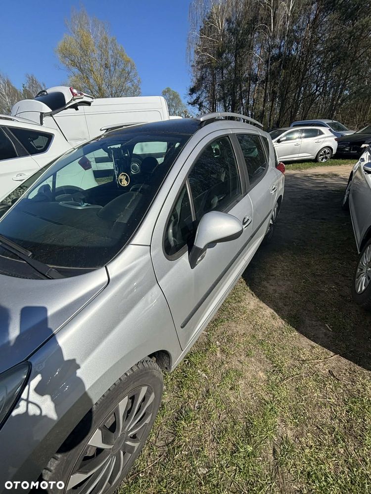 Peugeot 207 1.4 - 3