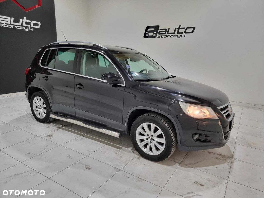 Volkswagen Tiguan - 11