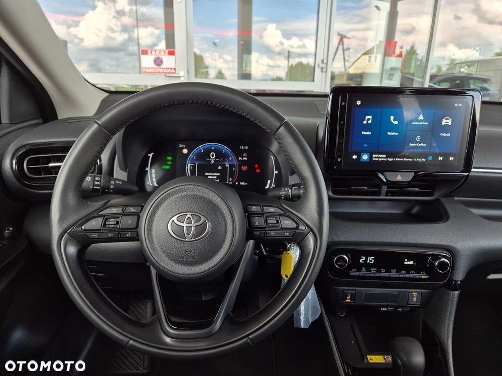 Toyota Yaris Hybrid 1.5 Style - 16