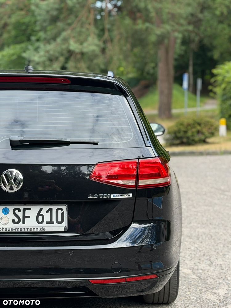 Volkswagen Passat 2.0 TDI (BlueMotion Technology) Comfortline - 30