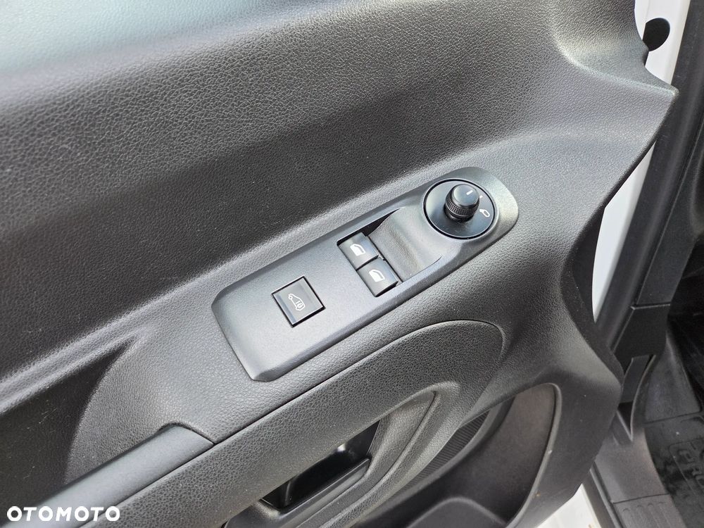 Toyota Proace City - 11