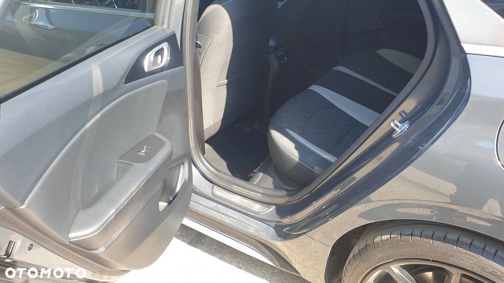 Kia ProCeed 1.5 T-GDI GT Line DCT - 20