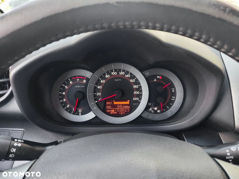 Toyota RAV4 2.0 4x2 Travel - 22