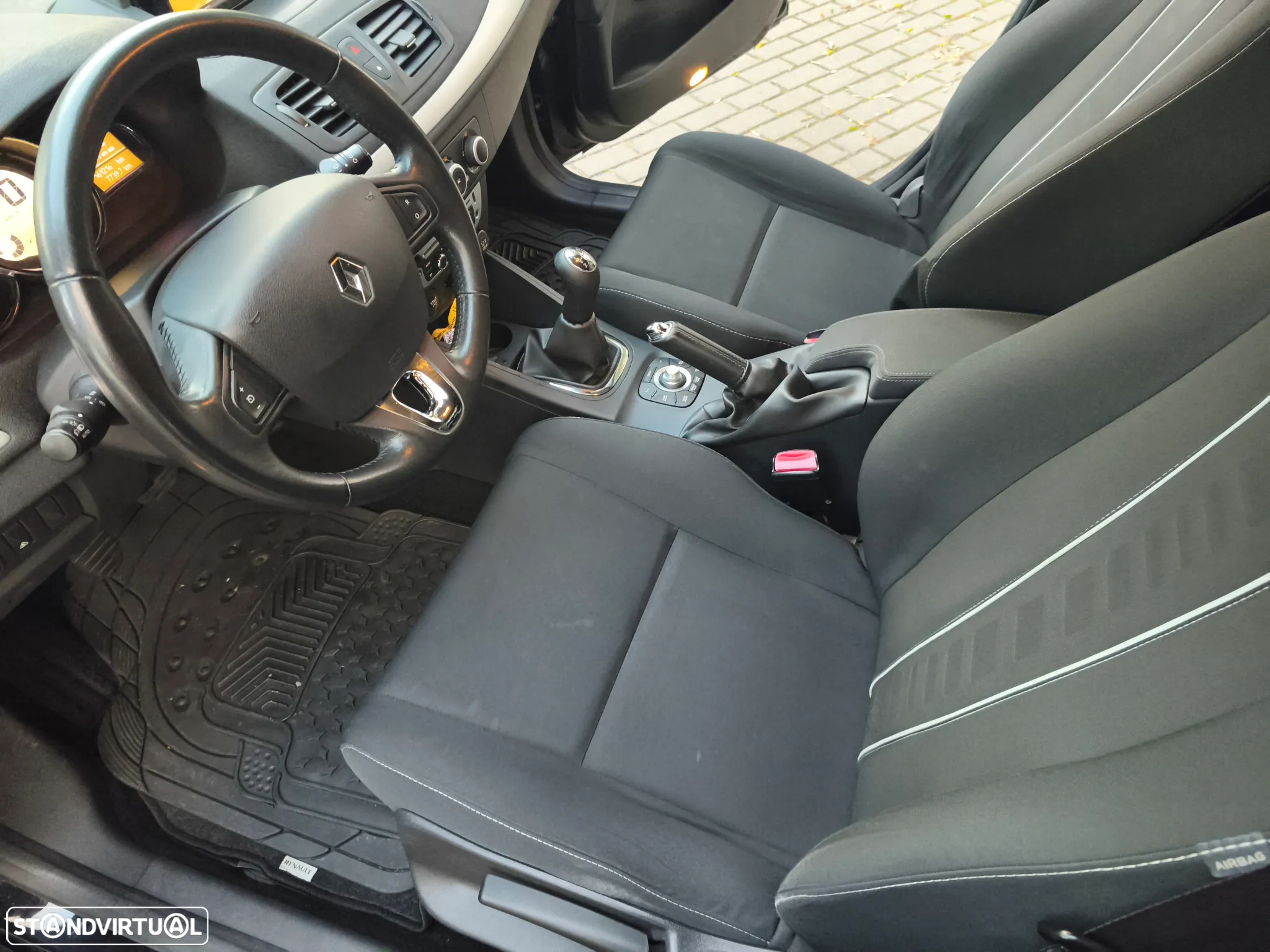 Renault Mégane Sport Tourer 1.5 dCi Dynamique - 18