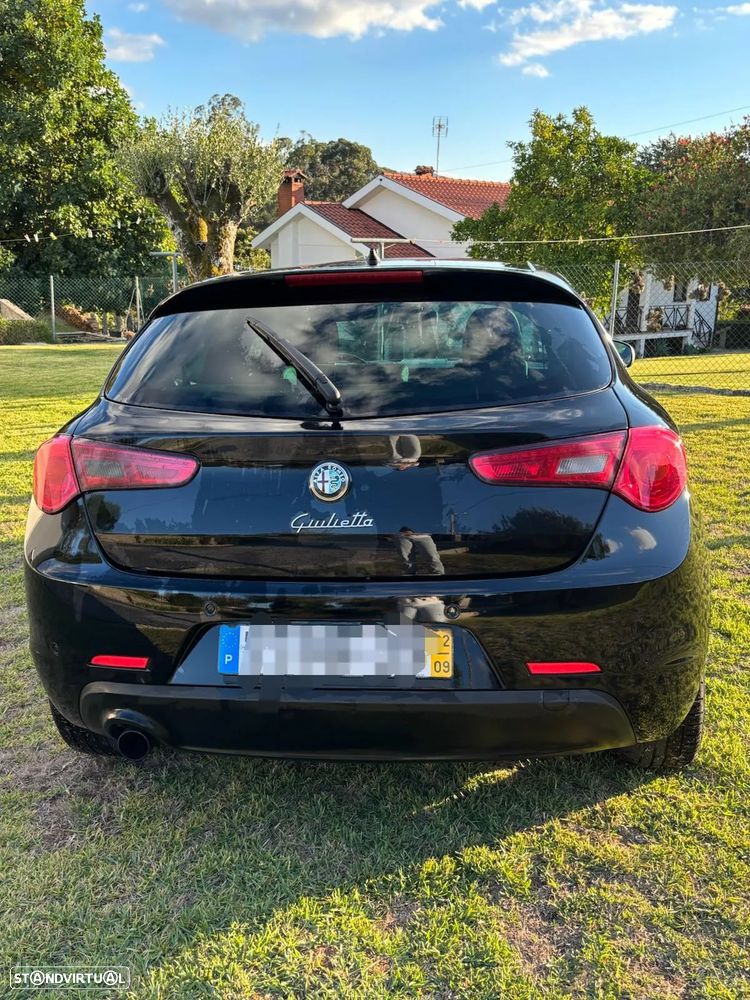 Alfa Romeo Giulietta - 4