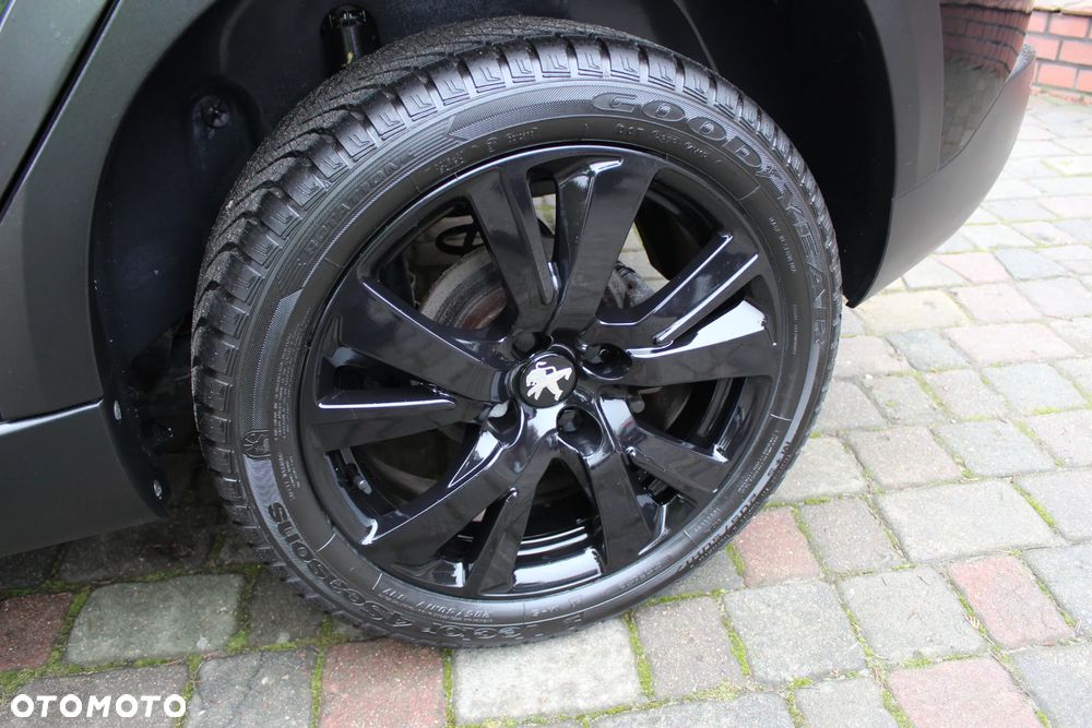 Peugeot 2008 PureTech 110 Stop&Start GT-Line Edition - 10