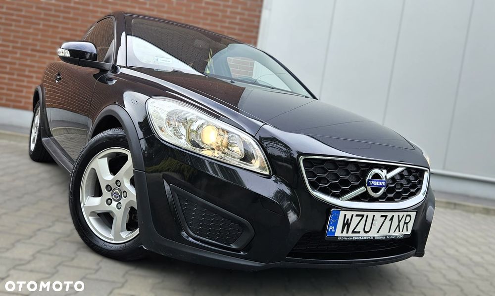 Volvo C30 D2 DRIVe Momentum - 1