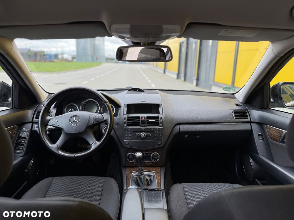 Mercedes-Benz Klasa C 180 Kompressor Elegance - 6