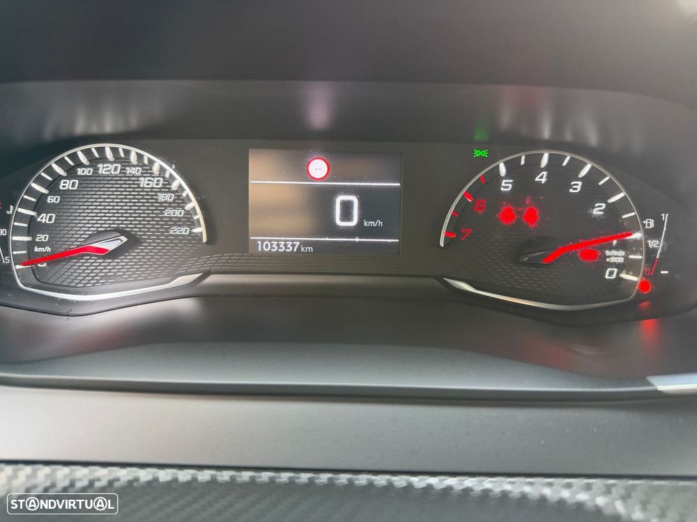 Peugeot 208 1.2 PureTech Active Pack - 24