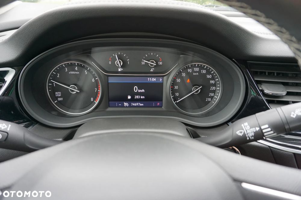 Opel Insignia 1.6 T Innovation S&S - 23