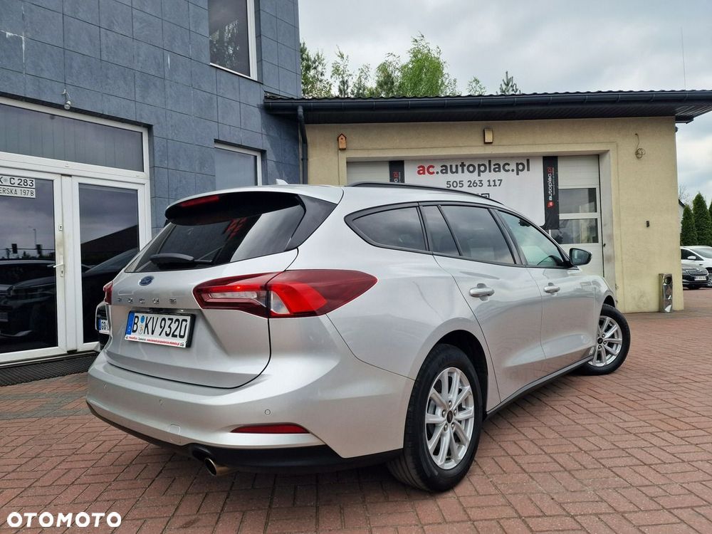 Ford Focus 1.5 EcoBlue Start-Stopp-System COOL&CONNECT - 16