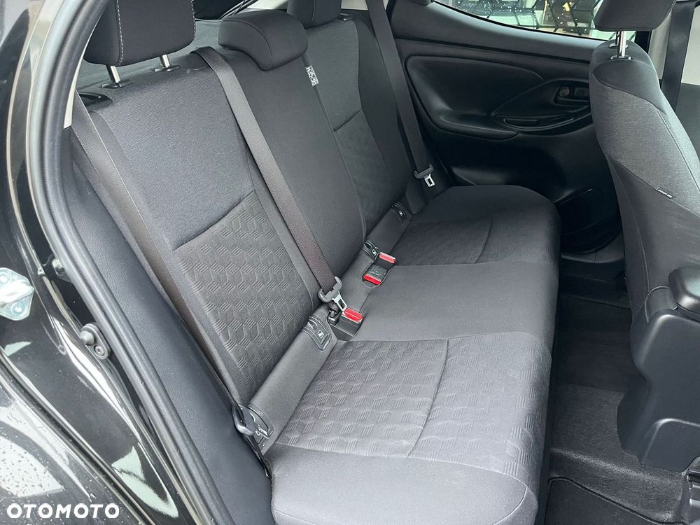 Toyota Yaris Hybrid 1.5 Style - 24