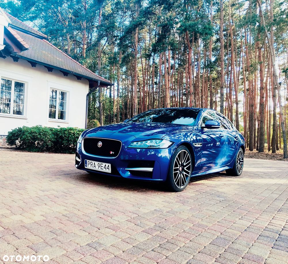 Jaguar XF 2.0 i4D R-Sport - 1