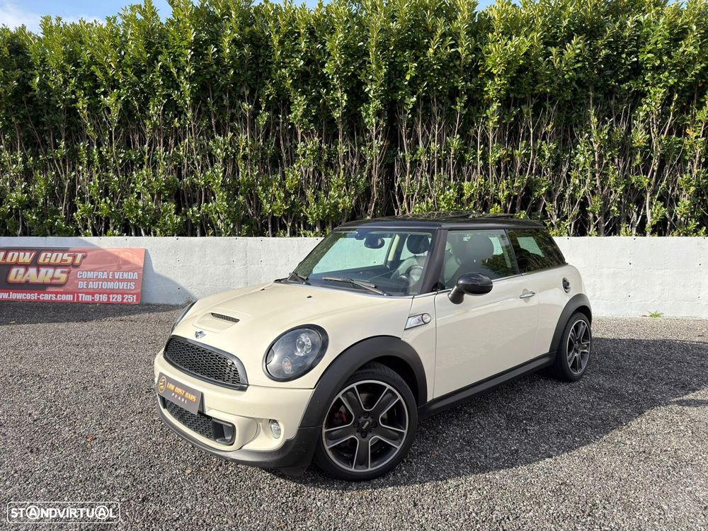 MINI 3 Portas Cooper S - 1