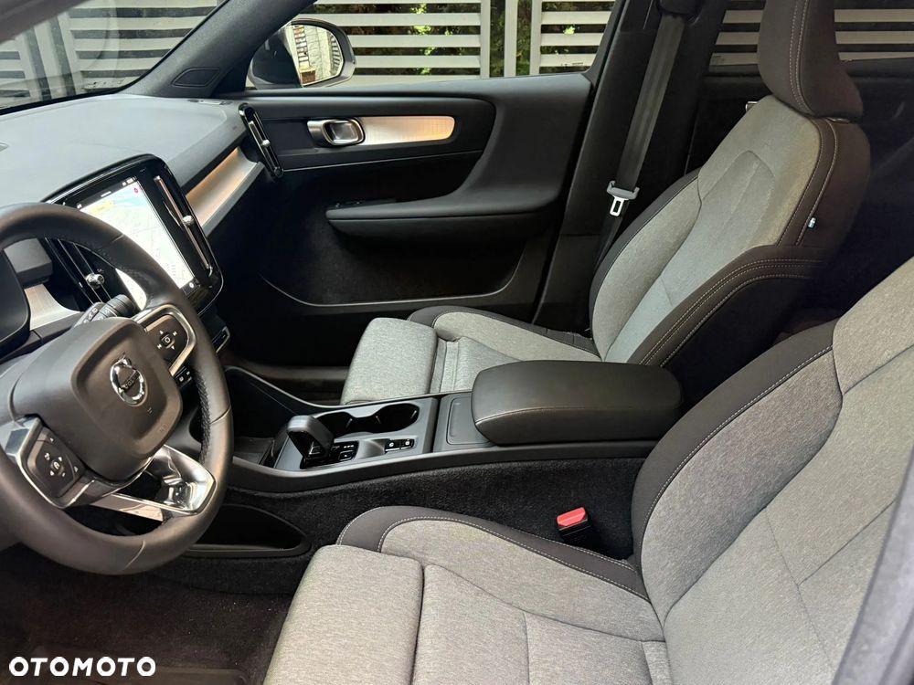 Volvo XC 40 B3 Core - 21