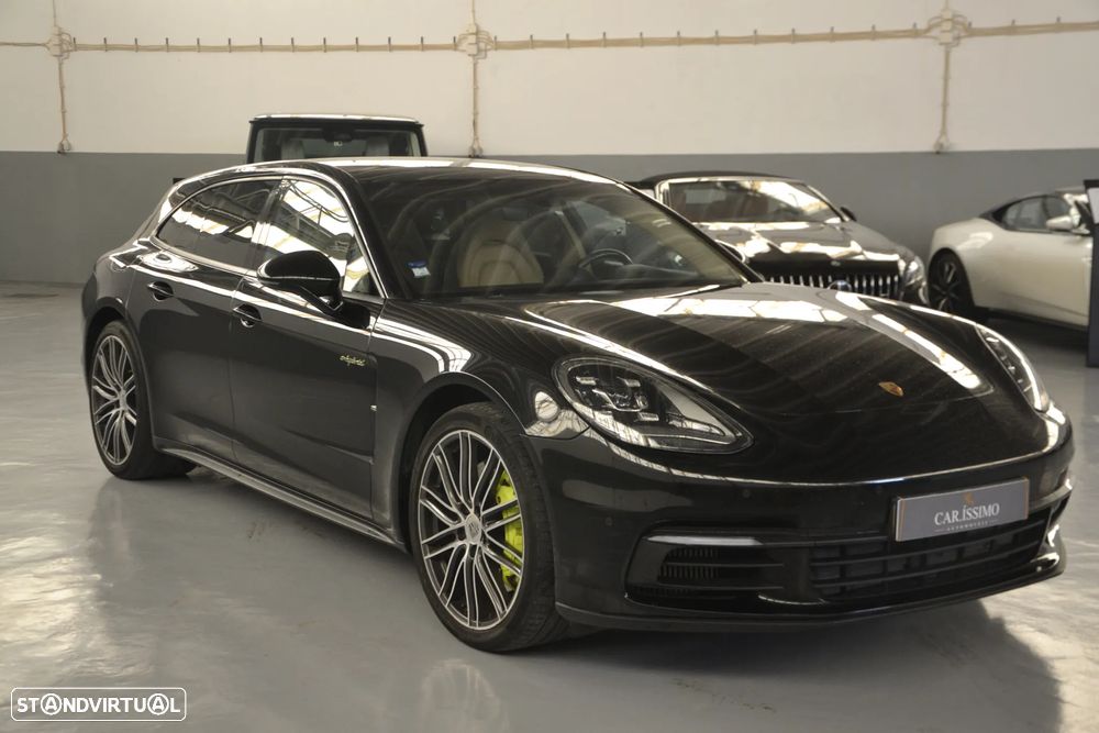 Porsche Panamera Sport Turismo 4 E-Hybrid Platinum Edition - 4
