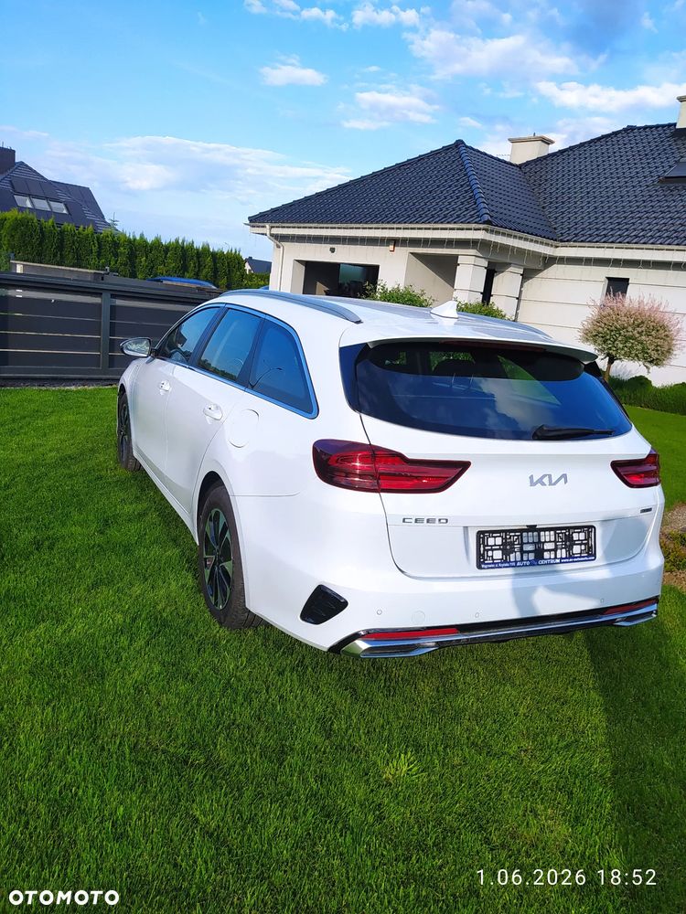 Kia Ceed 1.6 GDI PHEV L Business Line DCT - 2