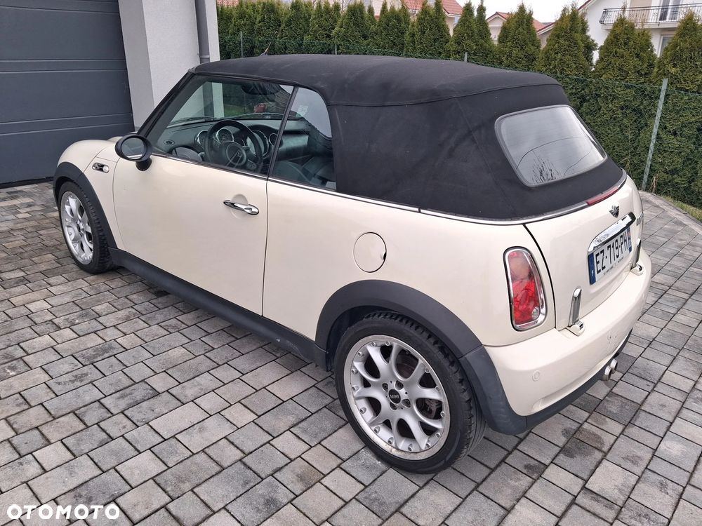 MINI Cooper Standard - 4