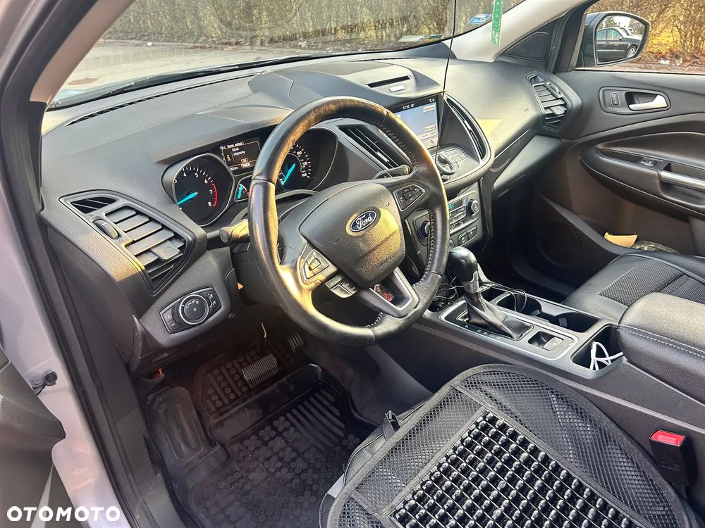 Ford Escape - 6