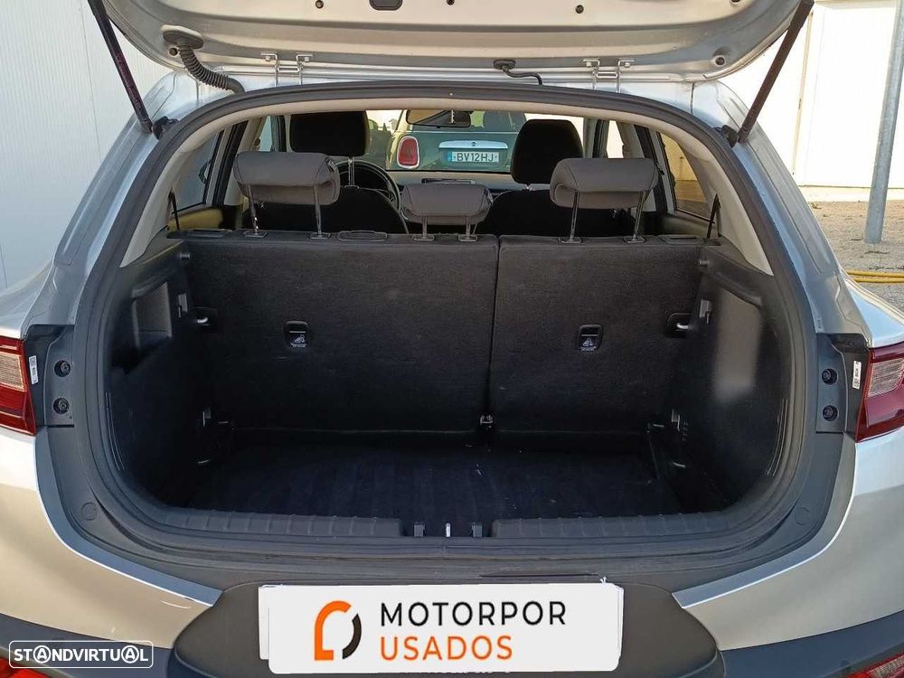 Kia Stonic 1.0 T-GDi Drive - 10
