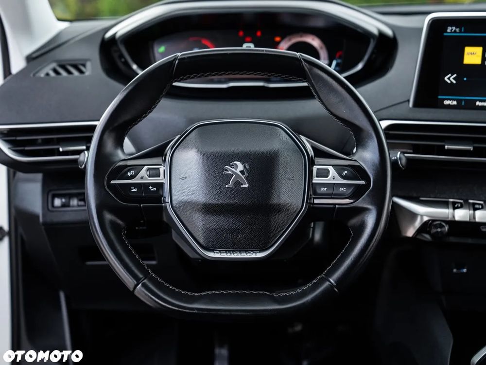 Peugeot 3008 - 26