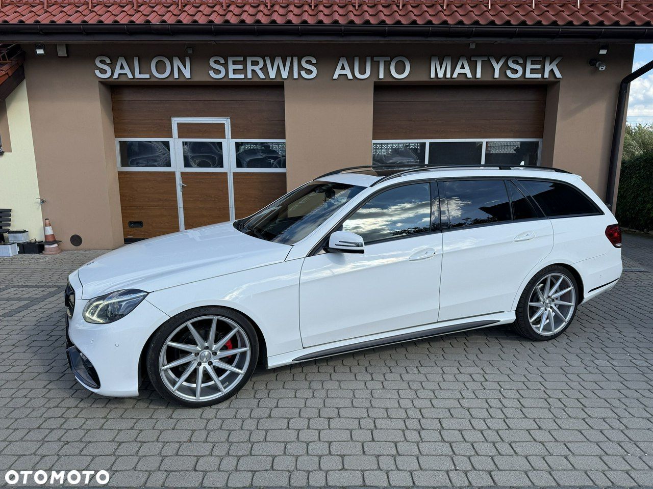 Mercedes-Benz Klasa E 220 T CDI 7G-TRONIC Avantgarde - 1