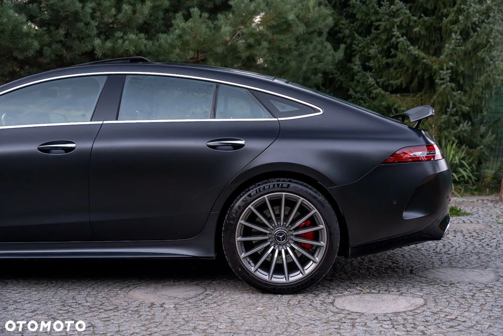 Mercedes-Benz AMG GT 63 4Matic Speedshift MCT 9G - 10