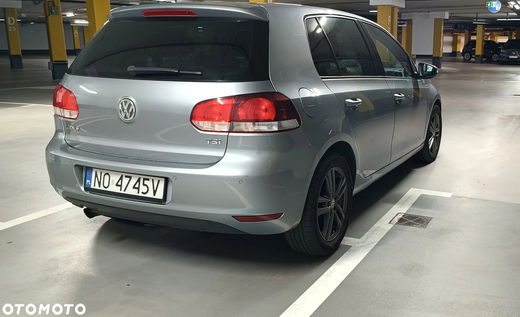 Volkswagen Golf VI 1.2 TSI Comfortline - 4