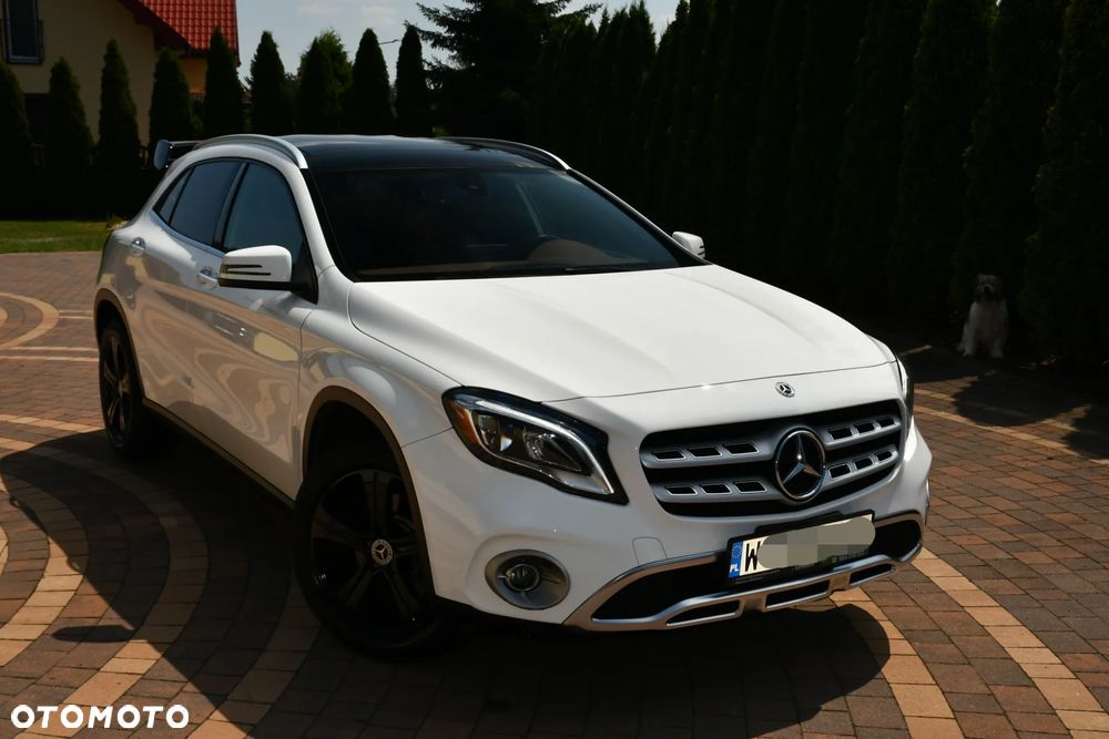 Mercedes-Benz GLA 250 4-Matic AMG Line - 14