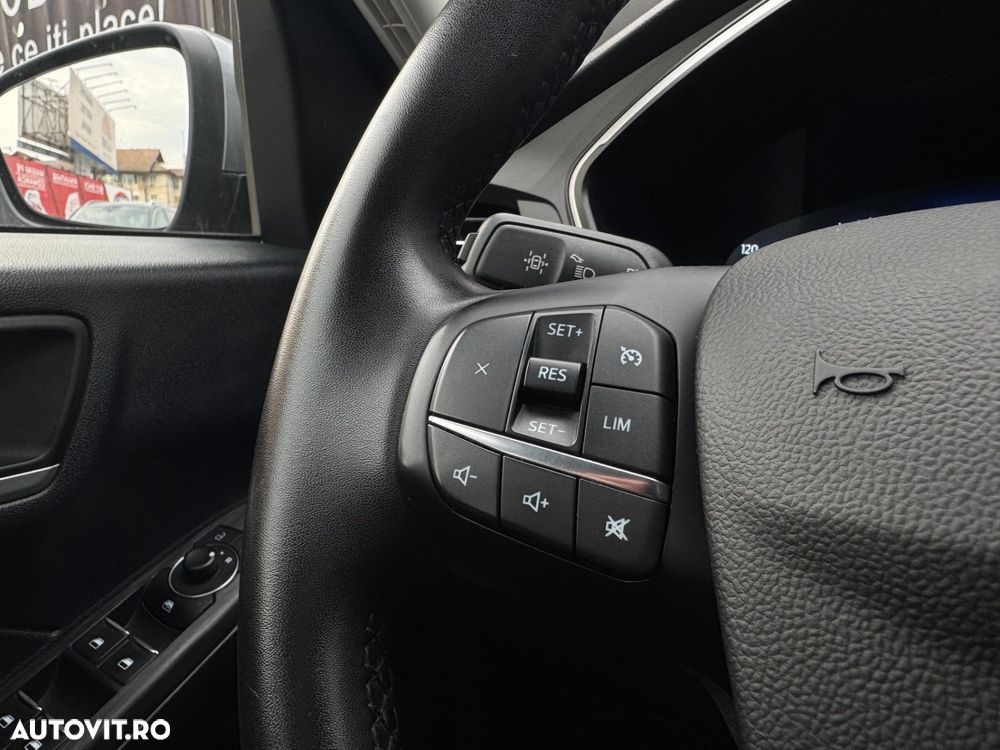 FORD Kuga 2022 — imagine 26