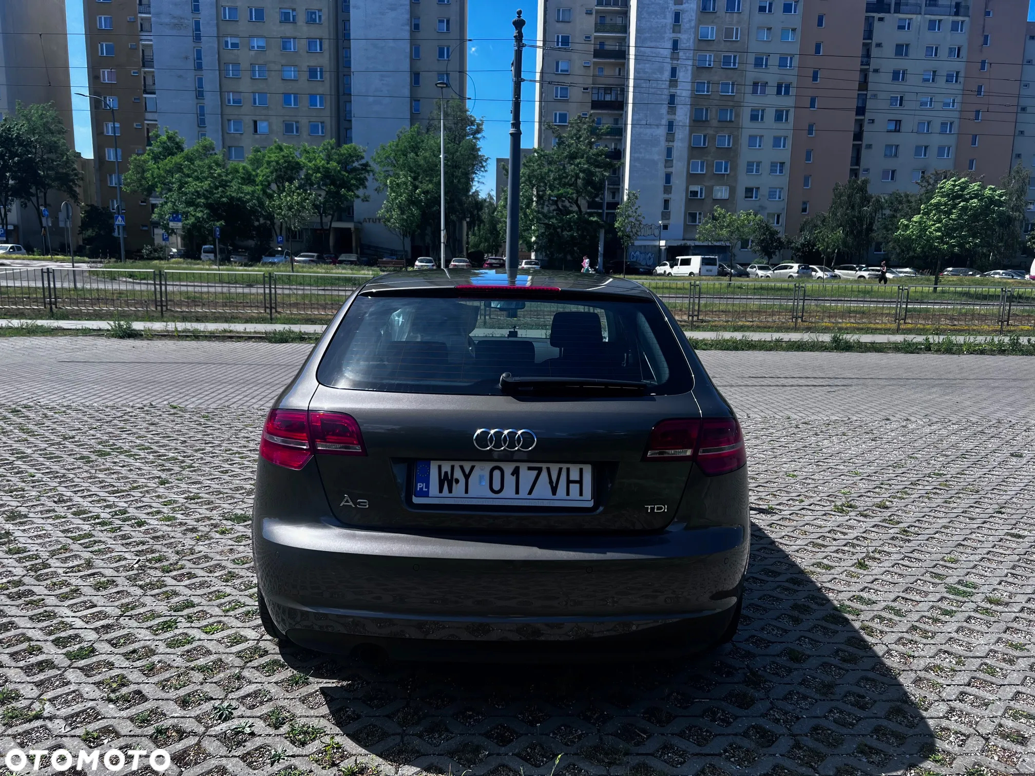 Audi A3 1.6 TDI Ambiente S tronic - 4