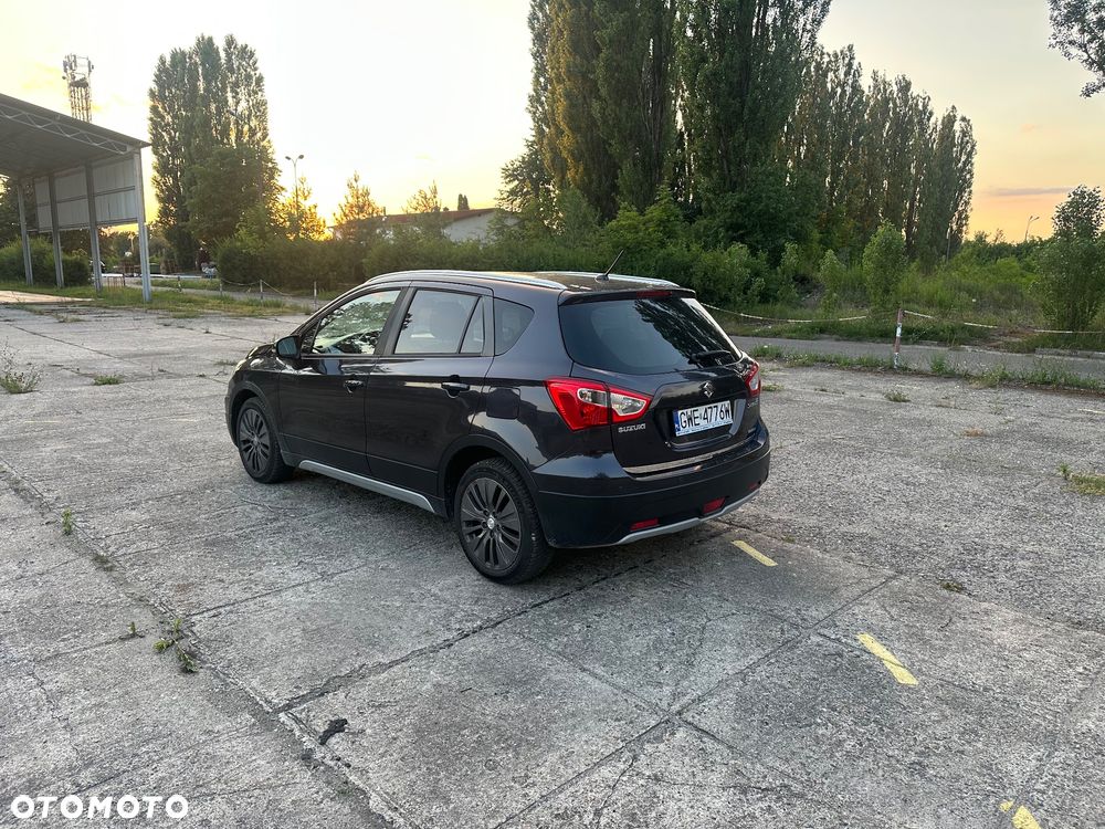 Suzuki SX4 1.6 Premium - 5