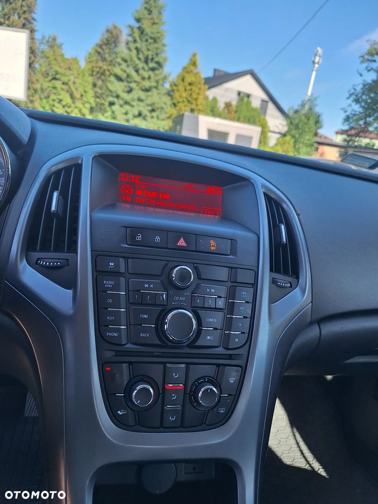 Opel Astra 1.6 Enjoy - 24