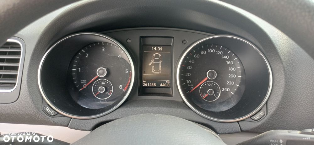 Volkswagen Golf 1.6 TDI Comfortline - 12