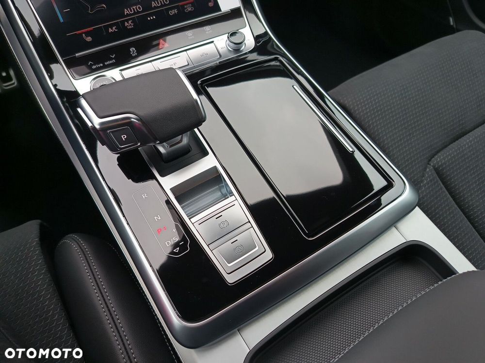 Audi Q8 - 21