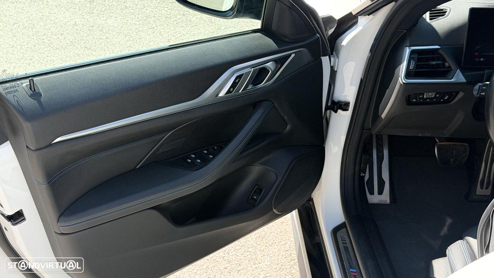 BMW i4 eDrive40 Pack Desportivo M Pro - 13