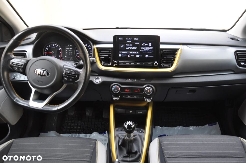 Kia Stonic 1.2 L Business Line - 10