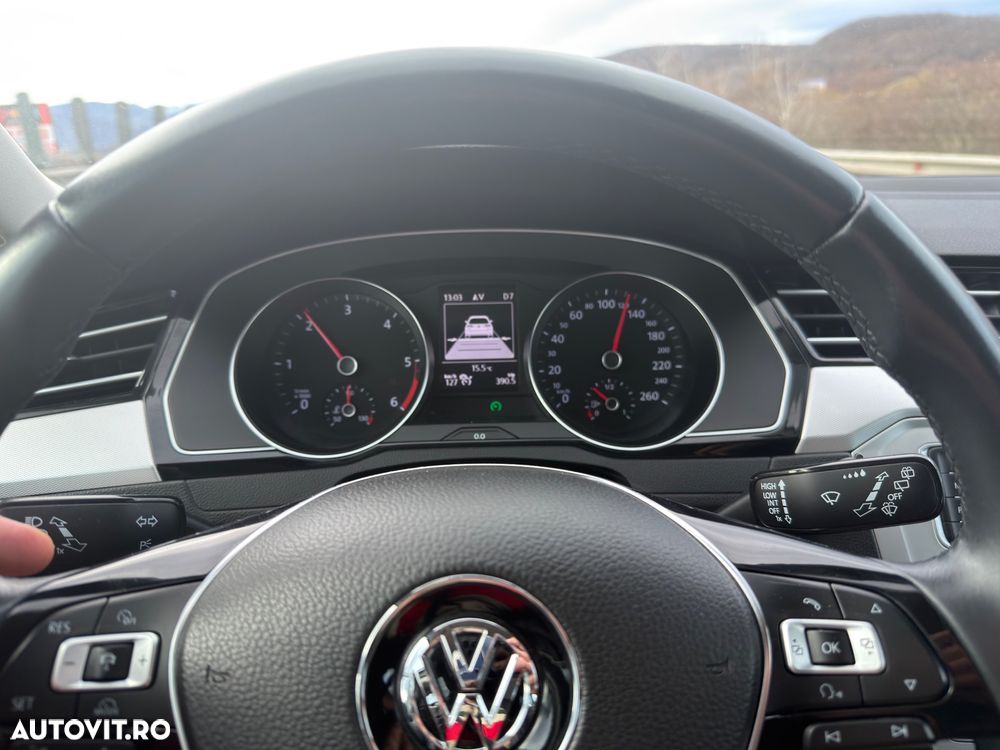 Volkswagen Passat 1.6 TDI (BlueMotion Technology) DSG Comfortline - 15