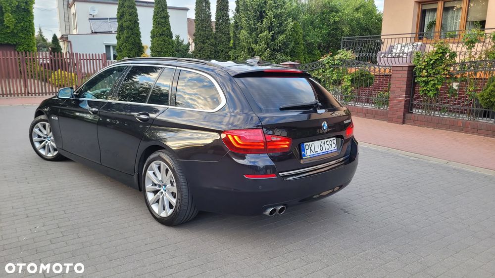 BMW Seria 5 520d Luxury Line - 3
