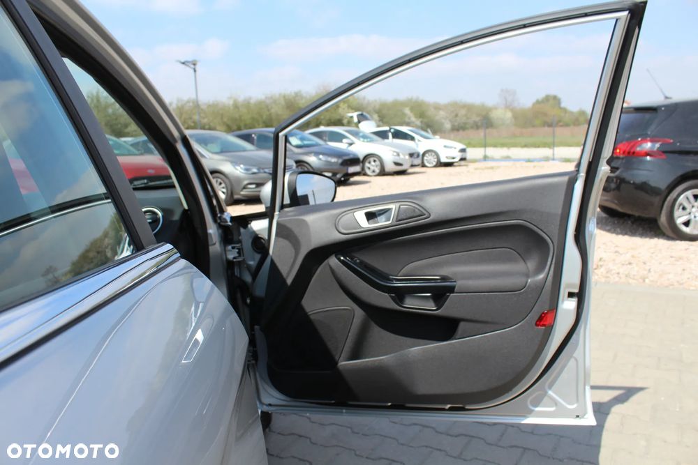 Ford Fiesta 1.0 EcoBoost Titanium ASS - 28