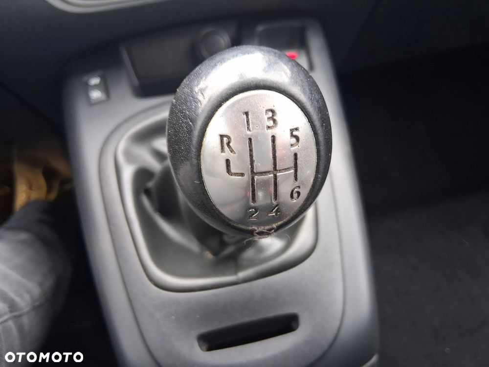 Renault Scenic 1.5dCi TomTom Edition - 9