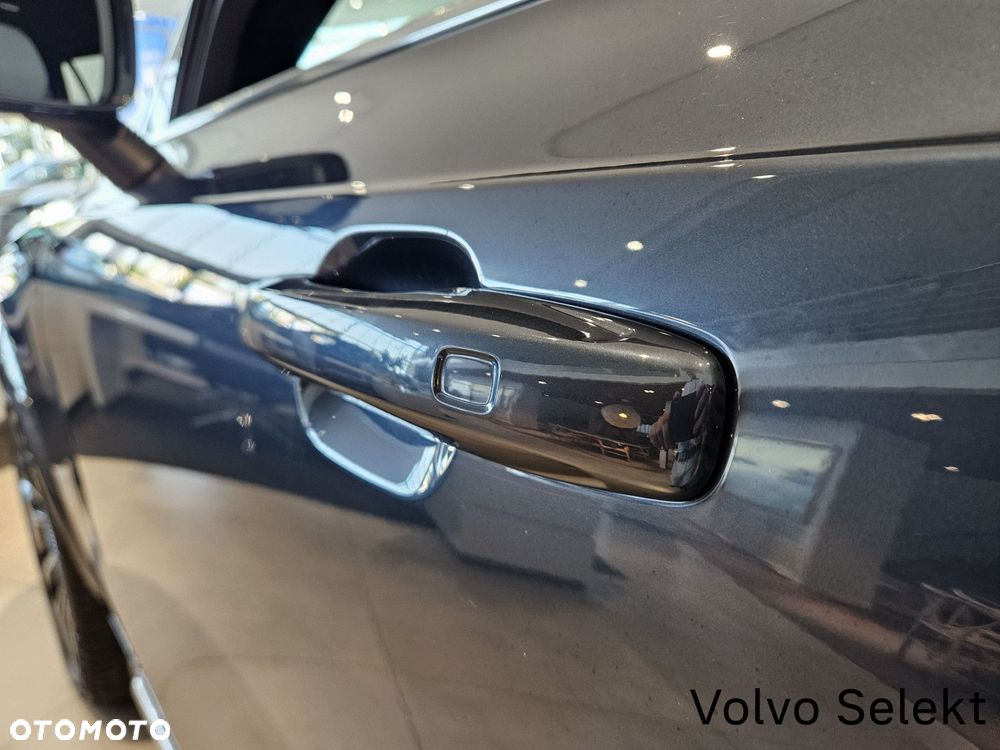 Volvo XC 90 - 20
