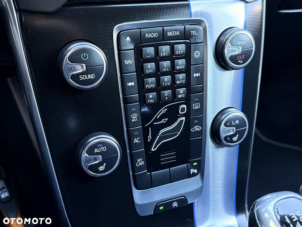 Volvo V40 D2 RDesign - 29