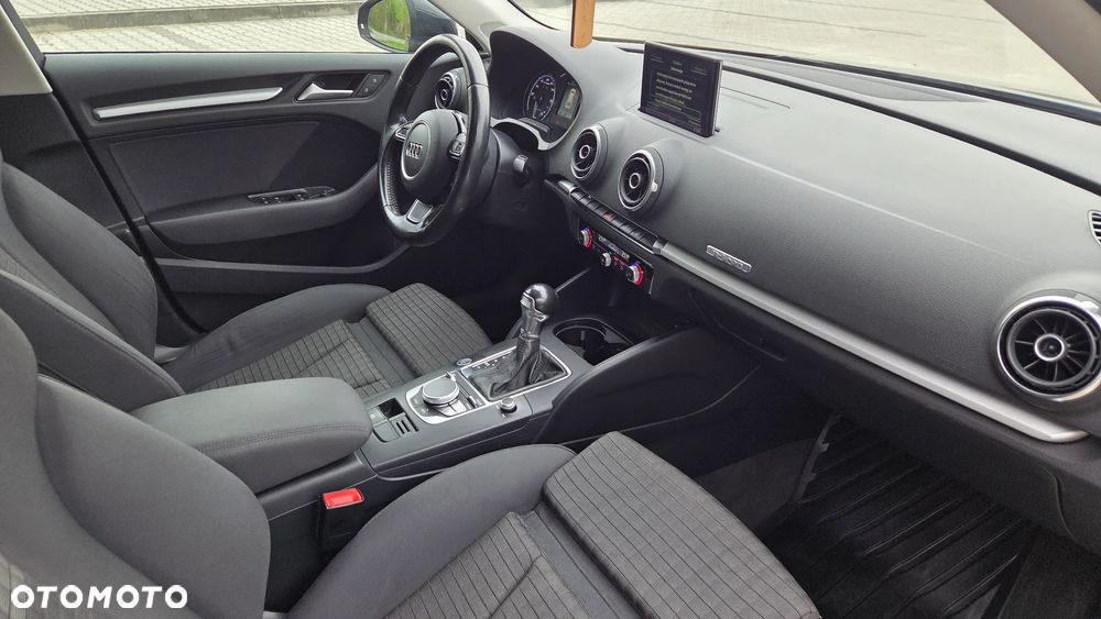 Audi A3 Sportback - 31