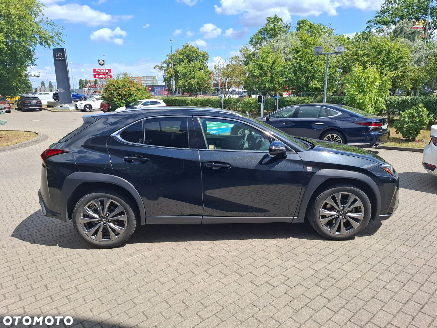 Lexus UX - 6