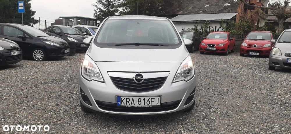 Opel Meriva - 12
