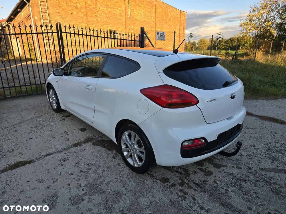 Kia Ceed - 5