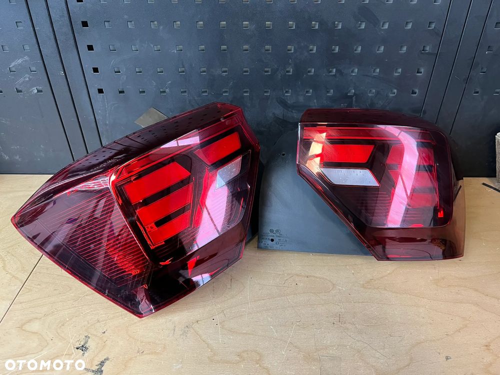 VW Polo Lampa tylna tył lewa prawa Europa 2G0945095F 2G0945096F - 1